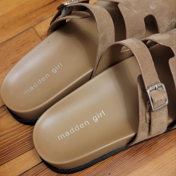 Madden Girl Sandals 8.5 - Picture 2 of 3